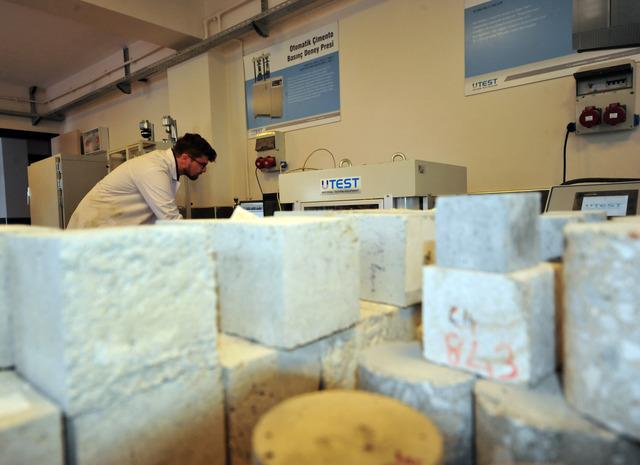 asrın unutulmuş felaketi-2-ay-sonra-çekirdek-testi için-muracaat-eden-de-kalmadi_4707_dhaphoto7