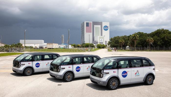 NASA’dan Ay’a gidecek astronotlar için özel araçlar: “Astrovanlar”