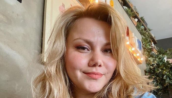 Eşi tarafından defalarca bıçaklanan Youtuber Merve Veziroğlu kimdir, kaç yaşında ve nereli? Merve Veziroğlu’nun son durumu nasıl?