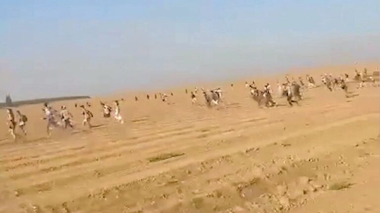 İsrailli gençlerin çölde düzenlediği müzik festivali kabusa dönüştü