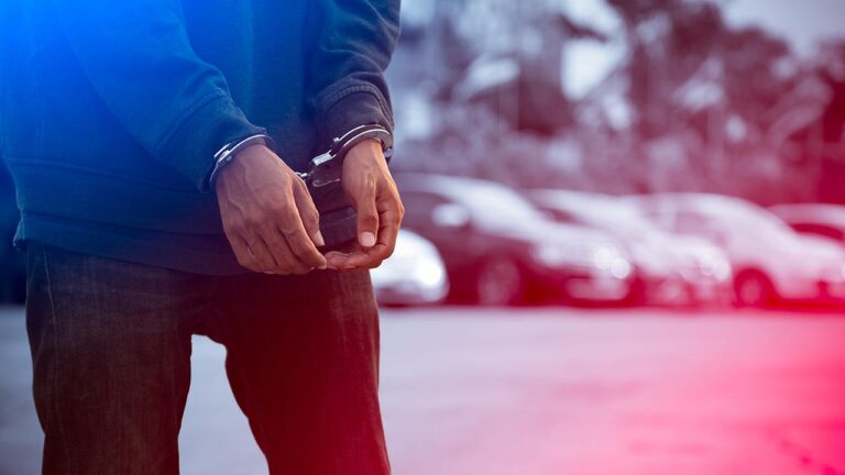 Balıkesir’de uyuşturucu operasyonu: 6 gözaltı