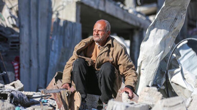 Katar: Gazze’de ateşkes ve esir takası müzakereleri “zorluklara” rağmen sürüyor