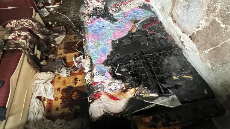 Elektrikli battaniye evi yaktı – Son Dakika Haberleri