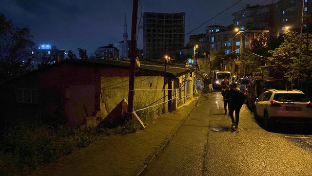 İSTANBUL--GAZİOSMANPASADA-TOPRAK-KAYMAS_42413