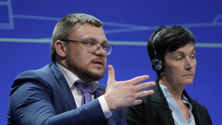 Ukrayna’da Yolsuzlukla Mücadele Bürosu’nun baş yardımcısı açığa alındı