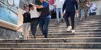 Fatih'te öğretmeni öldürdü! Polis onu kovaladı ve bir restoranda yemek yerken yakalandı.