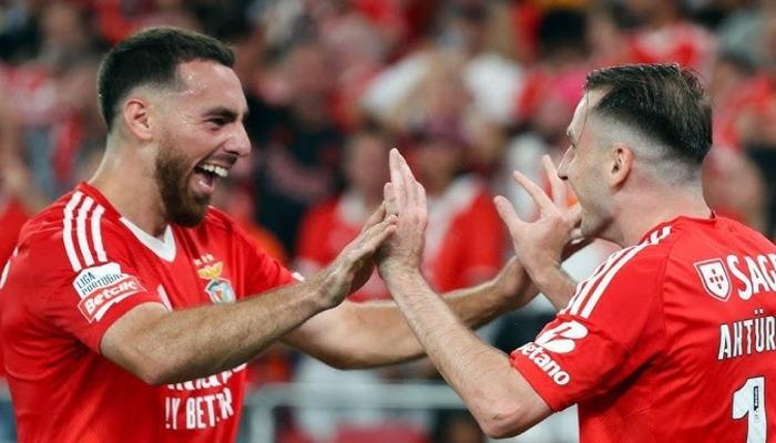 Kerem Aktürkoğlu'yla başladı Orkun Kökçü'yle bitti! Şampiyonlar Ligi'nde Benfica, Atletico Madrid'i 4-0 mağlup etti.
