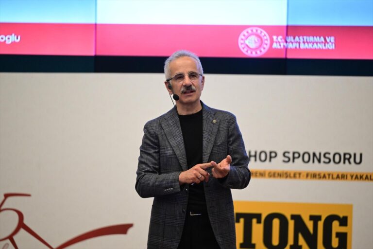 Bakan Uraloğlu: Kuzey Marmara Otoyolu’ndan Ankara’ya otoyol projesine başladık