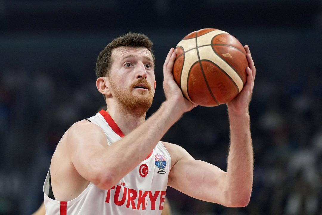 Şimdi nefes al! 12 dev adam hikayeyi dev finallerde yazıyor ve Almanya'daki ilk şampiyonayı takip ediyor ... Avrupa Şampiyonasının sonunda bilmeniz gereken şey bu! 5