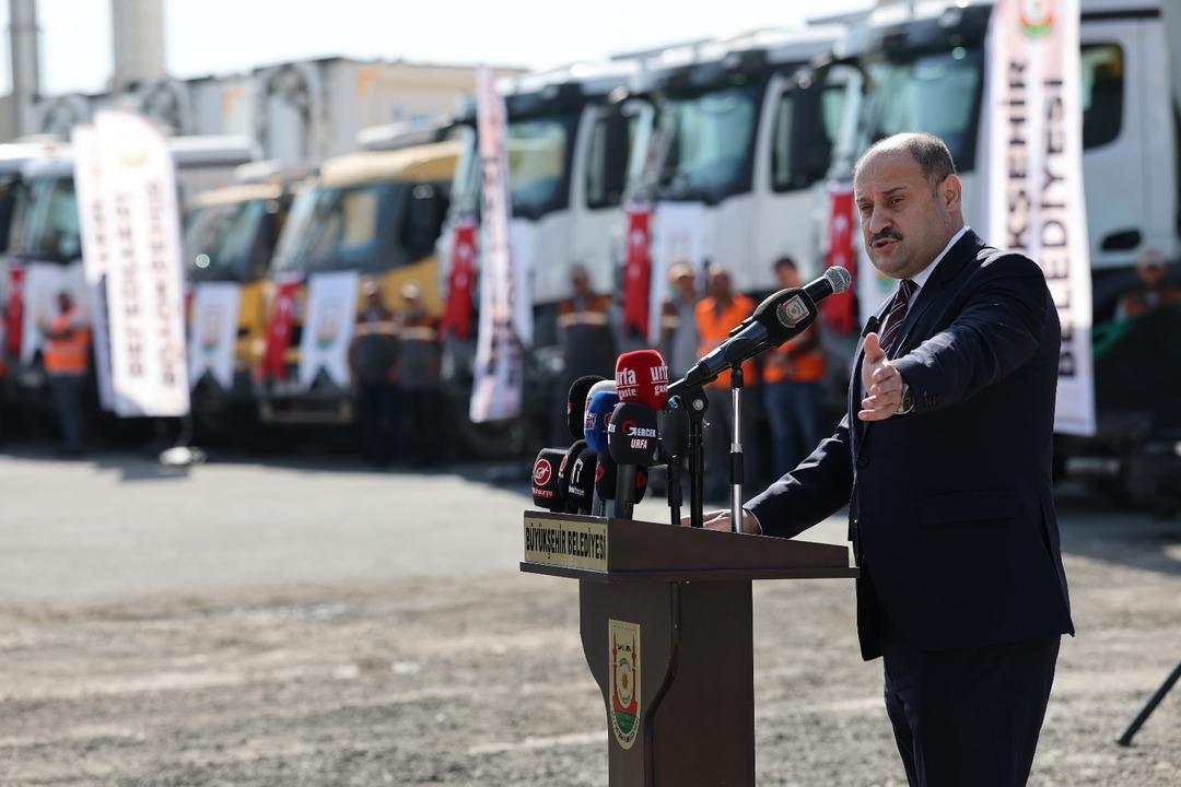 Şanlıurfa Büyükşehir Belediyesi filosunu genişletti! Belediye Başkanı Gülpınar: