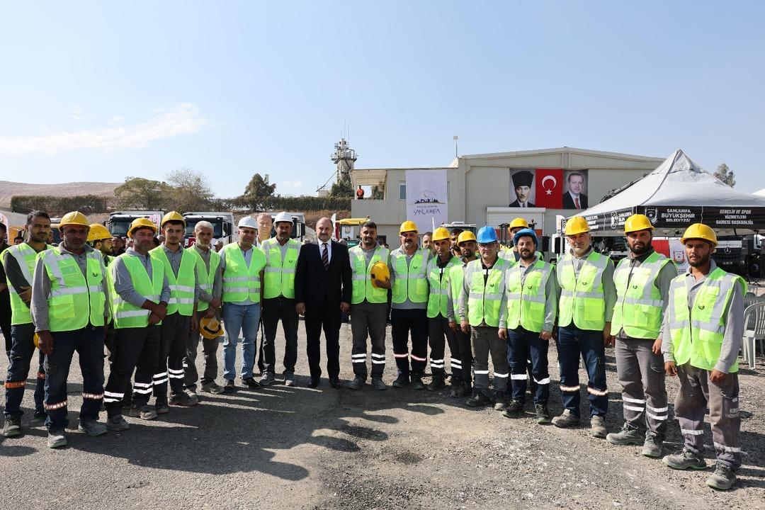 Şanlıurfa Büyükşehir Belediyesi filosunu genişletti! Belediye Başkanı Gülpınar: