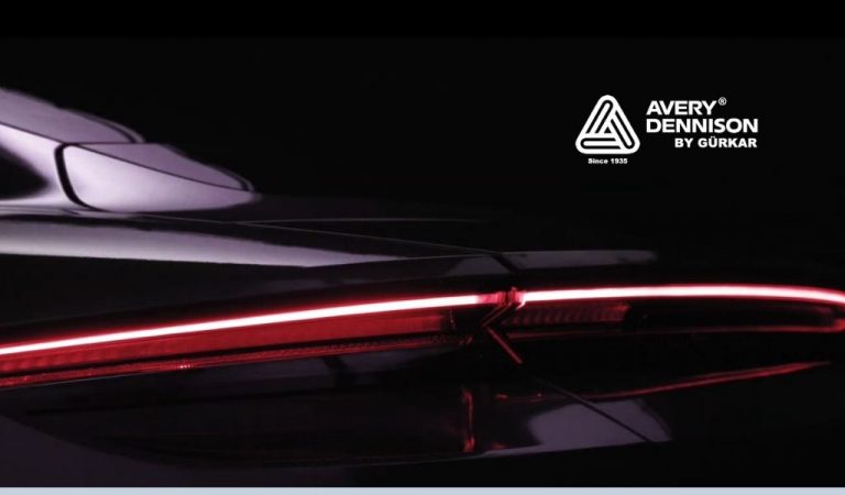Araç Kaplama Folyoları ile Aracınıza Yeni Bir Kimlik Kazandırın