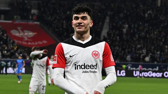 Can Uzun’un golü Dortmund karşısında Frankfurt’a yetmedi